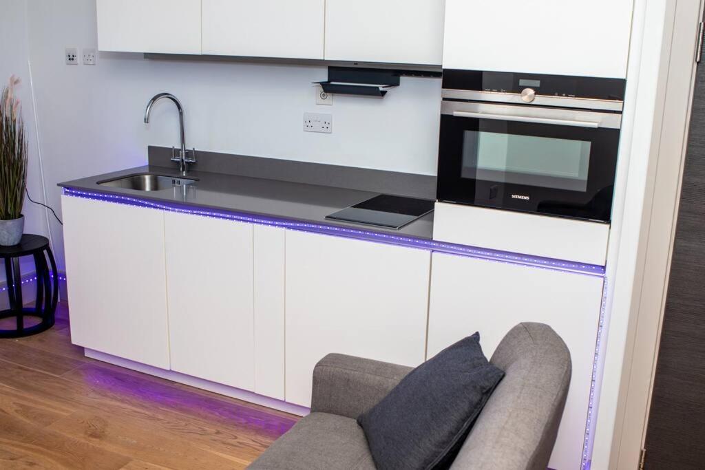 Stunning 1-Bedroom Flat In London! Eksteriør bilde